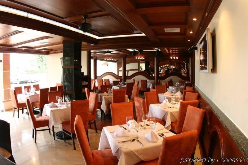 Hotel Century Plaza Santiago De Los Caballeros Restaurant photo